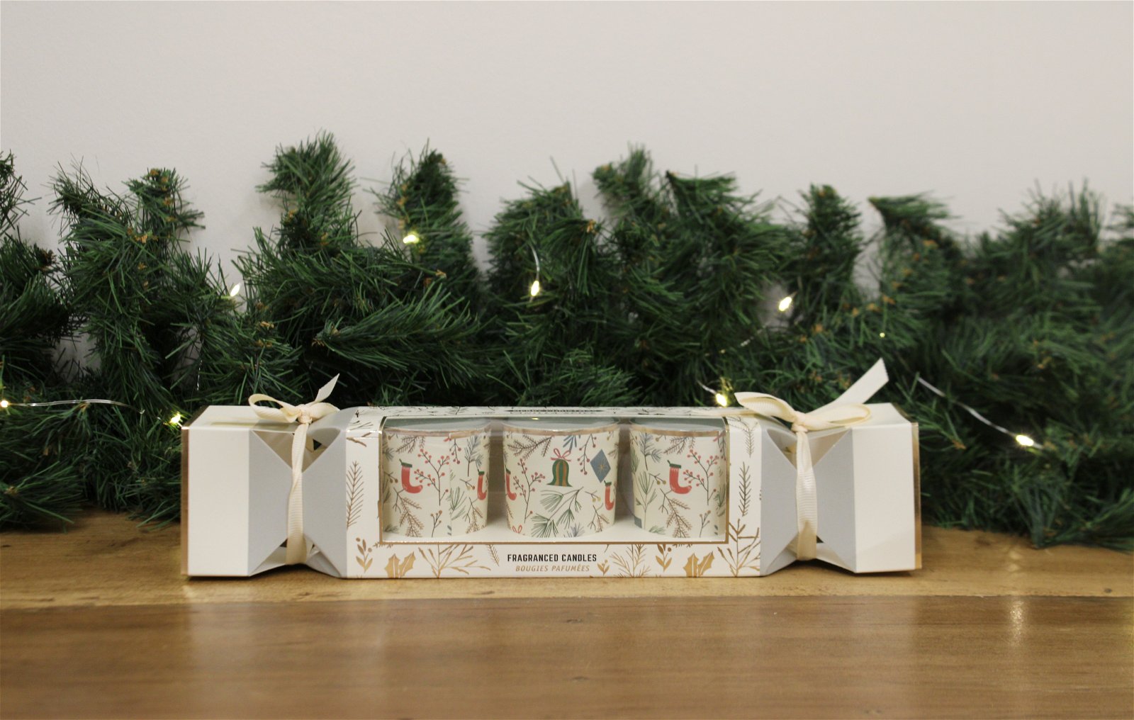 Cracker Gift-box with Vanilla Spice Candle-pots - a Cheeky Plant